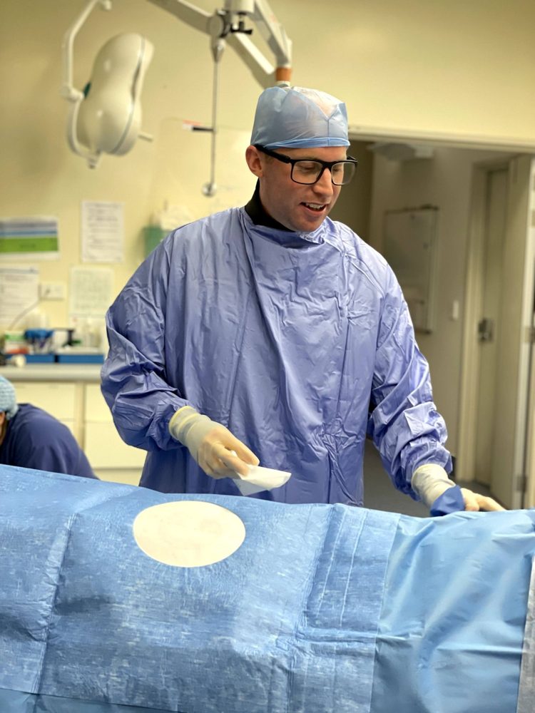 Dr Gregory Tarr performing an image-guided procedure